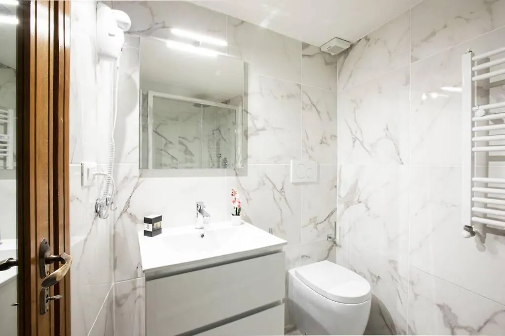 Apartment Unforgettable Split Level Jacuzzi Suite Navona - Top Collection Rome Italy