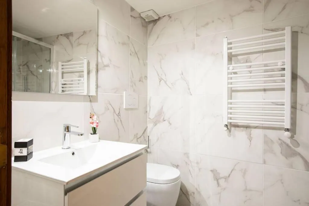 Unforgettable Split Level Jacuzzi Suite Navona - Top Collection Rome Apartment