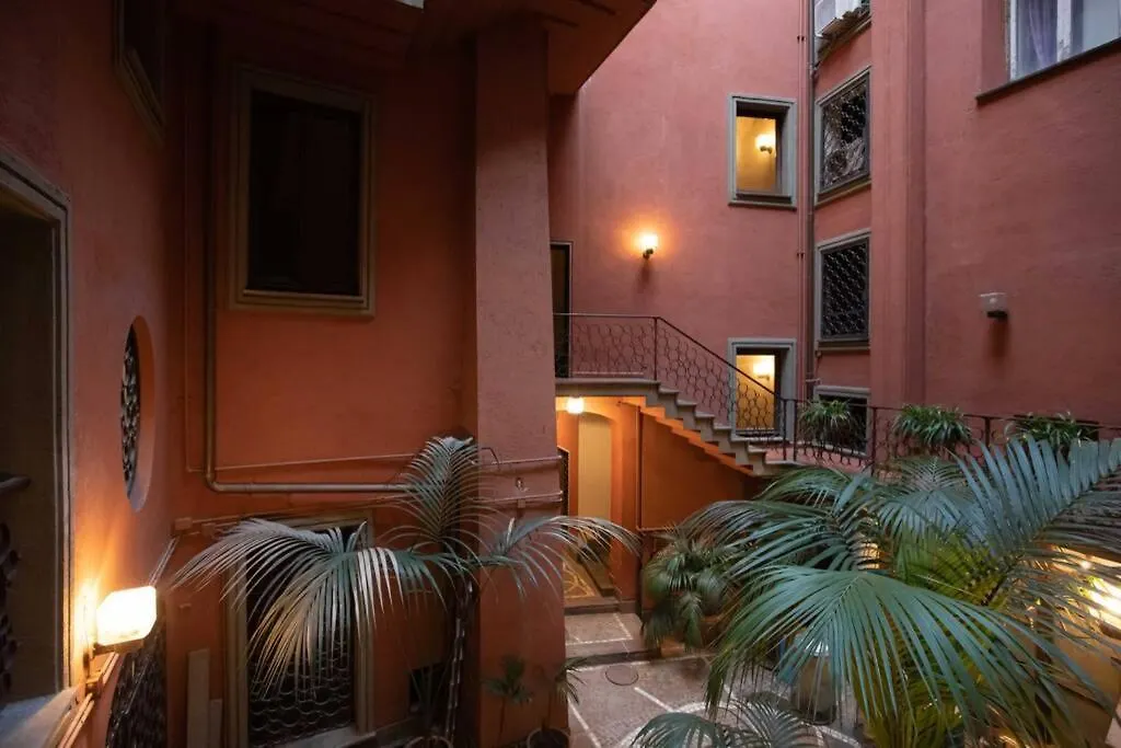 Apartment Unforgettable Split Level Jacuzzi Suite Navona - Top Collection Rome Italy